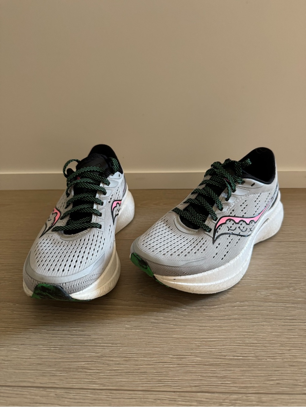 Saucony Endorphin Speed 3 plated running shoes